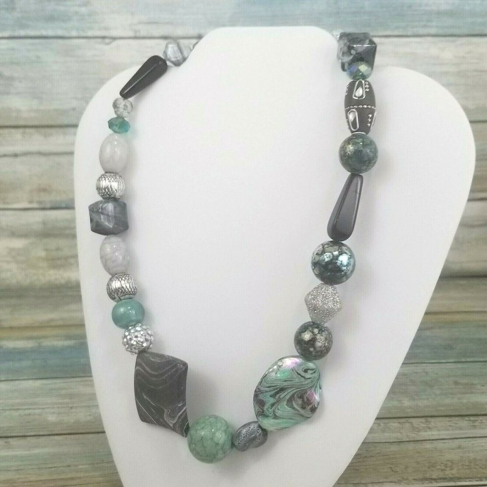 Turquoise Inspired Collar Necklace D5
